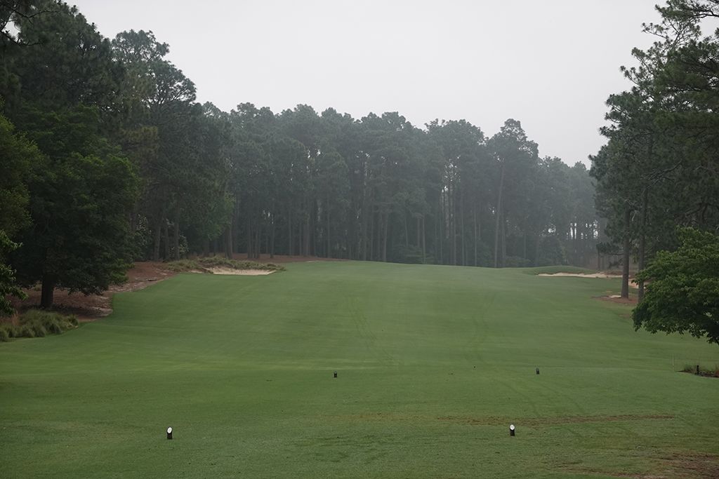 1st Hole at Pine Needles Golf Course (504 Yard Par 5)